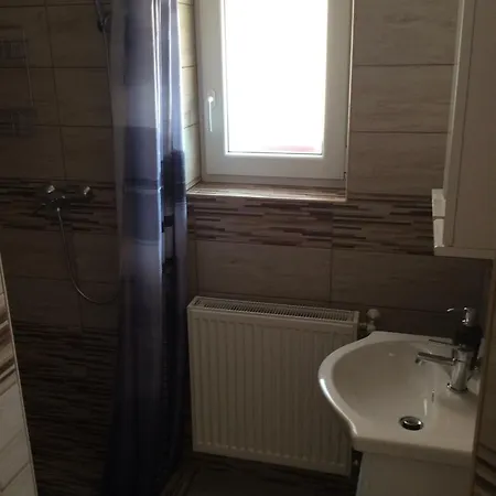 아파트 A Bastya Arnyeka *